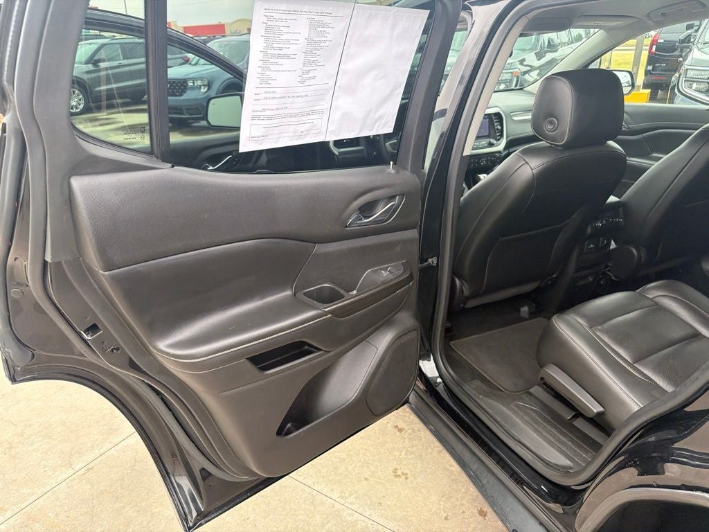 2019 GMC Acadia SLT-1