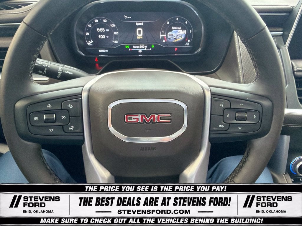 2023 GMC Yukon SLT
