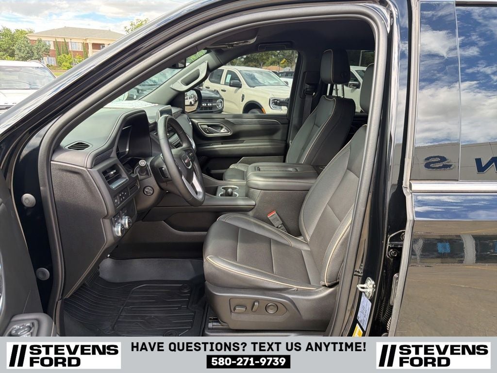 2023 GMC Yukon XL SLT