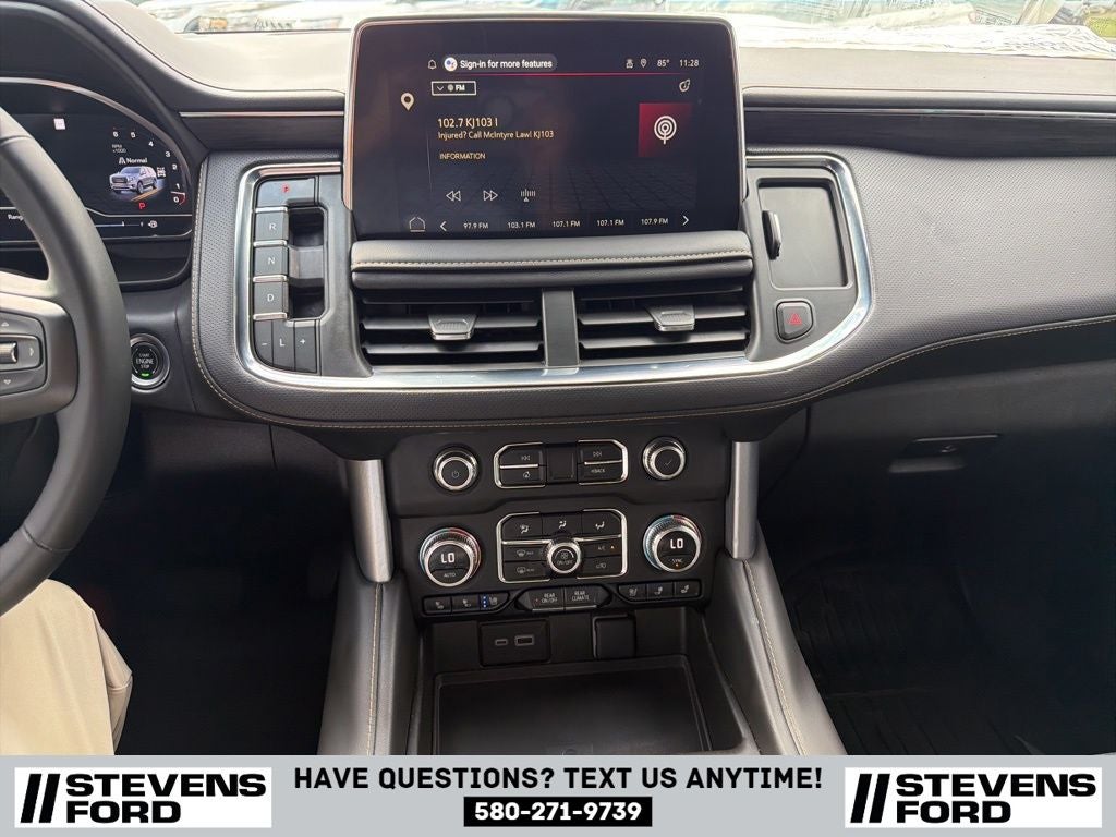2023 GMC Yukon XL SLT