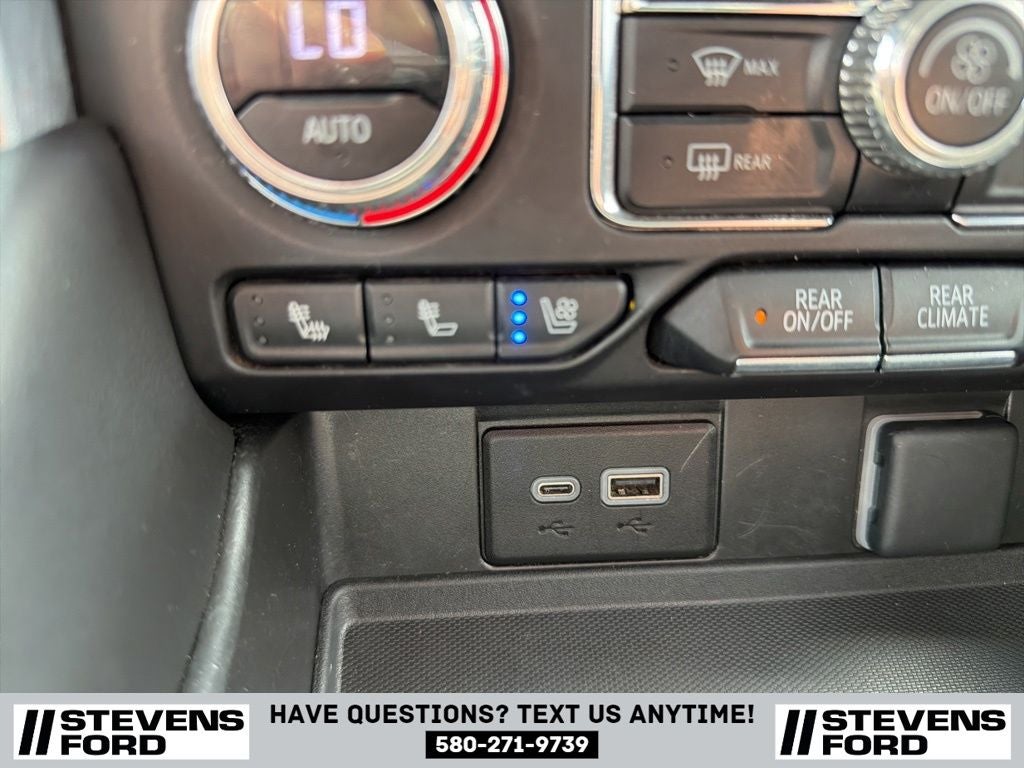 2023 GMC Yukon XL SLT