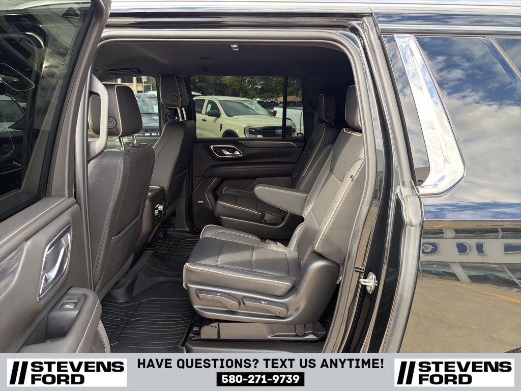 2023 GMC Yukon XL SLT