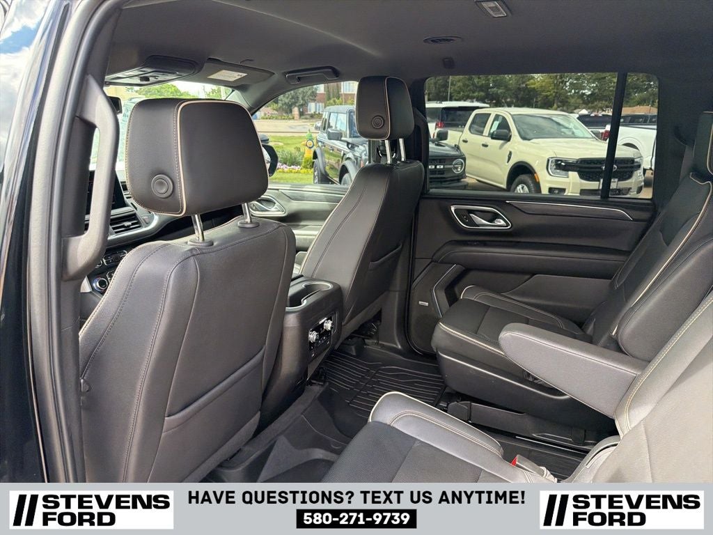 2023 GMC Yukon XL SLT