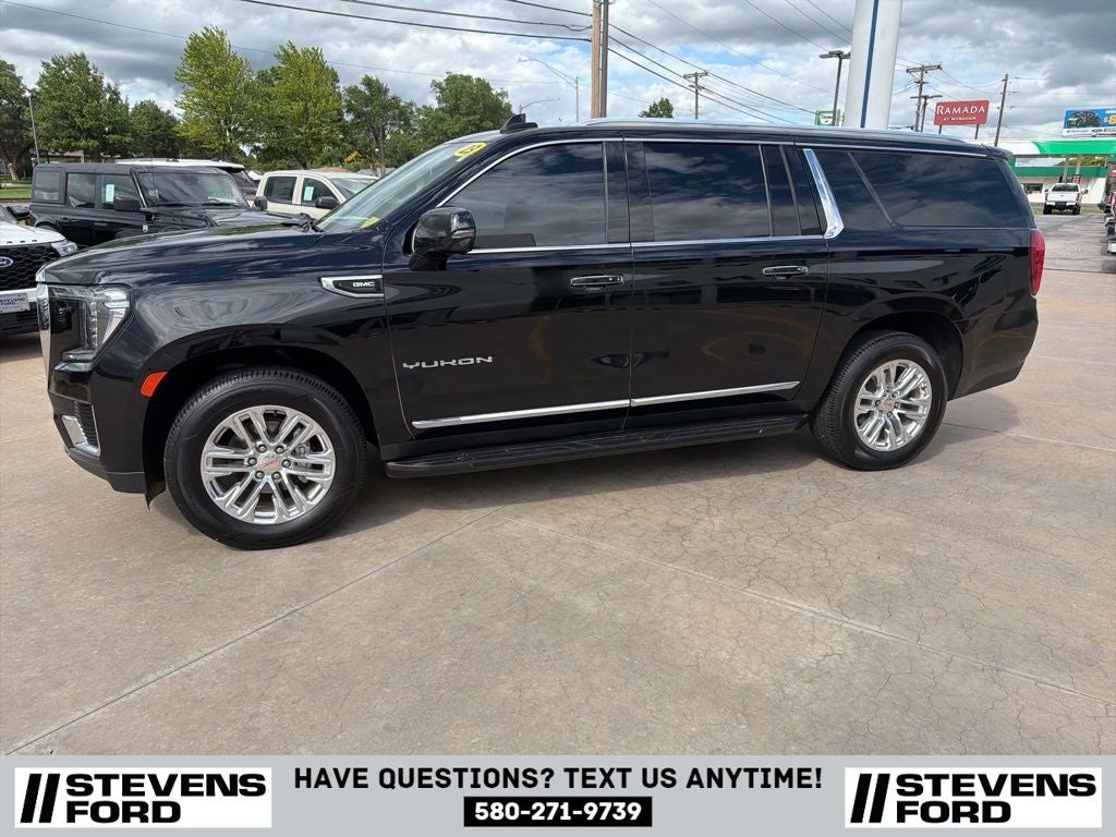 2023 GMC Yukon XL SLT