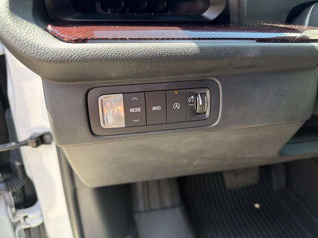 2025 Chevrolet Traverse Z71