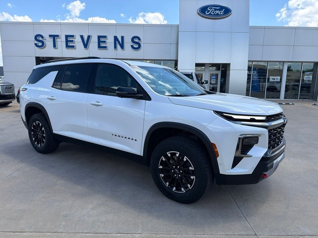 2025 Chevrolet Traverse Z71