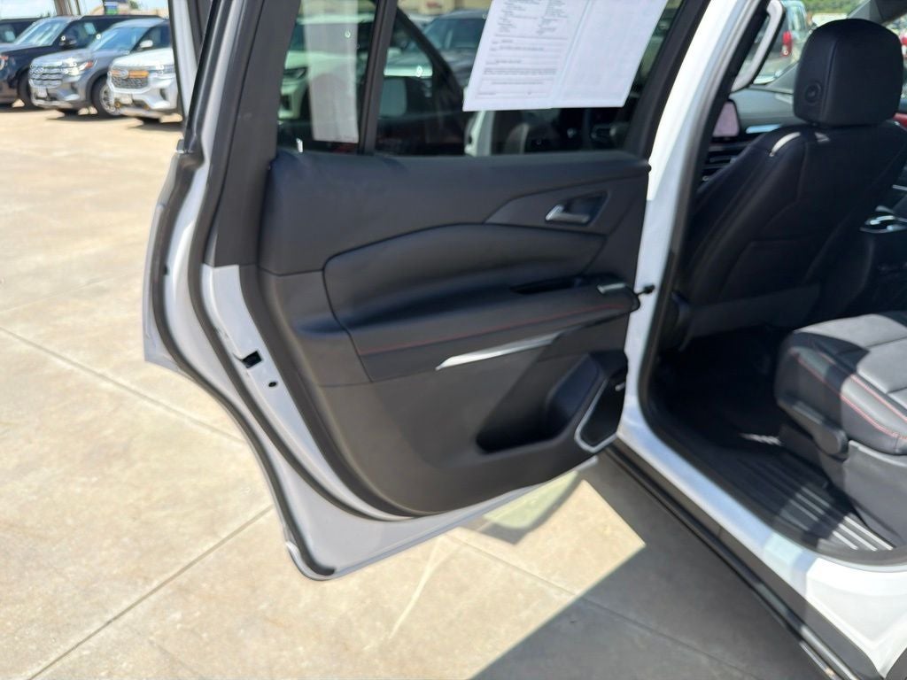 2025 Chevrolet Traverse Z71