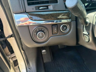 2014 Lincoln MKS Base