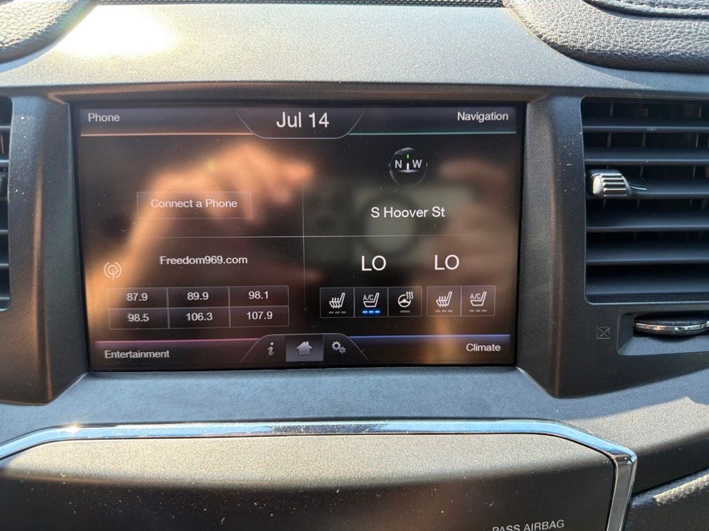 2014 Lincoln MKS Base