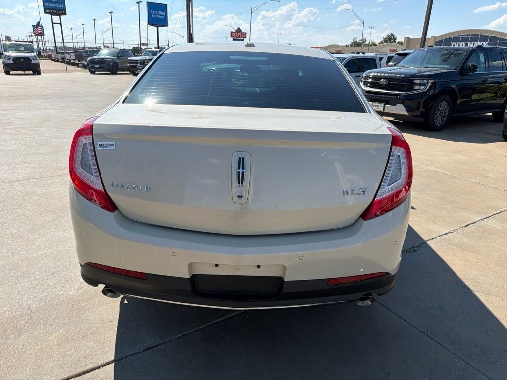 2014 Lincoln MKS Base