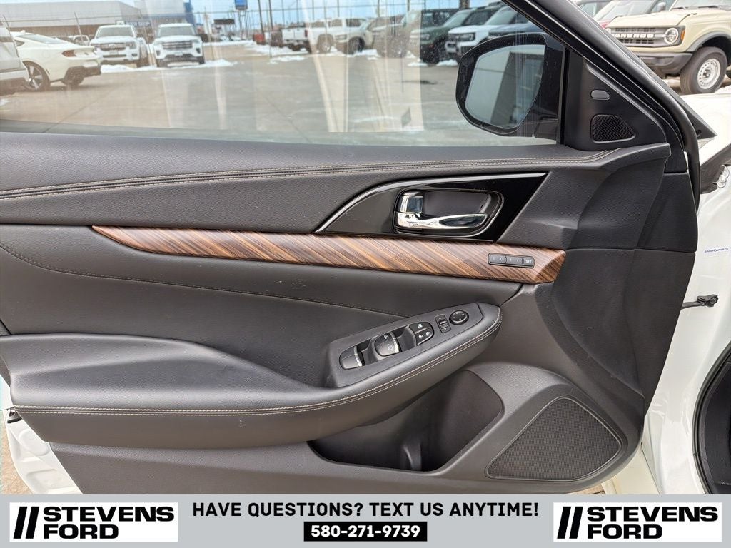 2016 Nissan Maxima Platinum