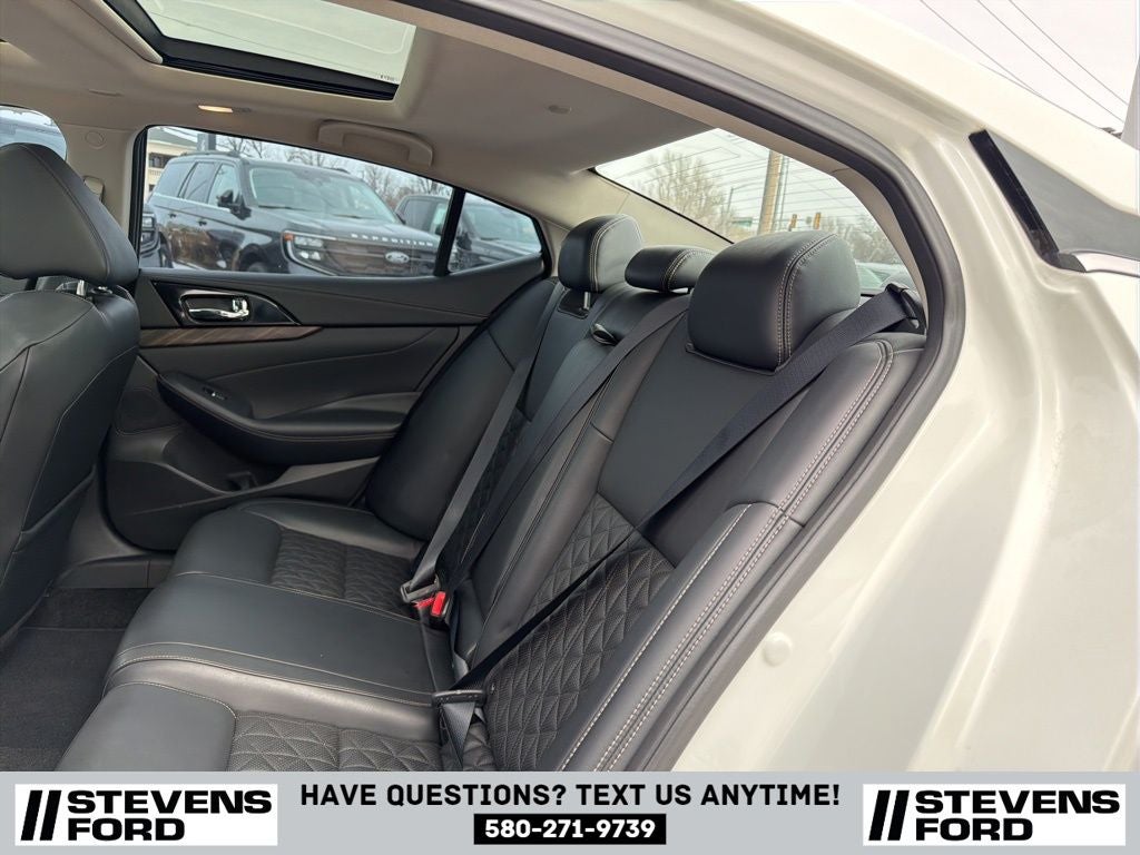 2016 Nissan Maxima Platinum