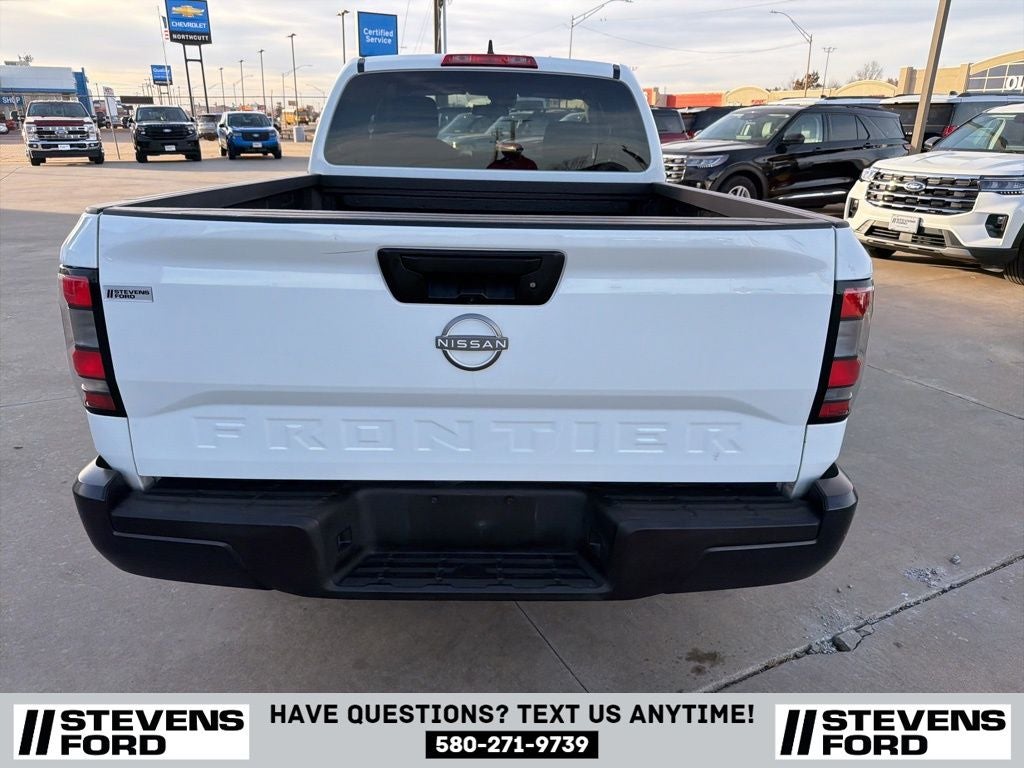 2023 Nissan Frontier S