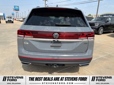 2025 Volkswagen Atlas 2.0T SE w/Technology