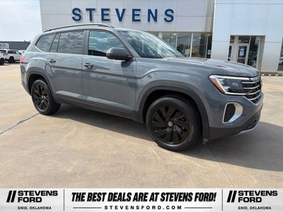 2025 Volkswagen Atlas 2.0T SE w/Technology