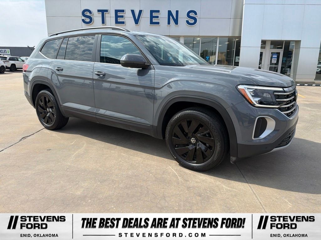 2025 Volkswagen Atlas 2.0T SE w/Technology