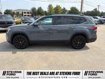 2025 Volkswagen Atlas 2.0T SE w/Technology