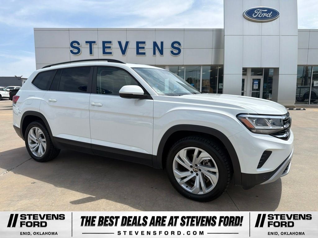 2022 Volkswagen Atlas 3.6L V6 SE w/Technology