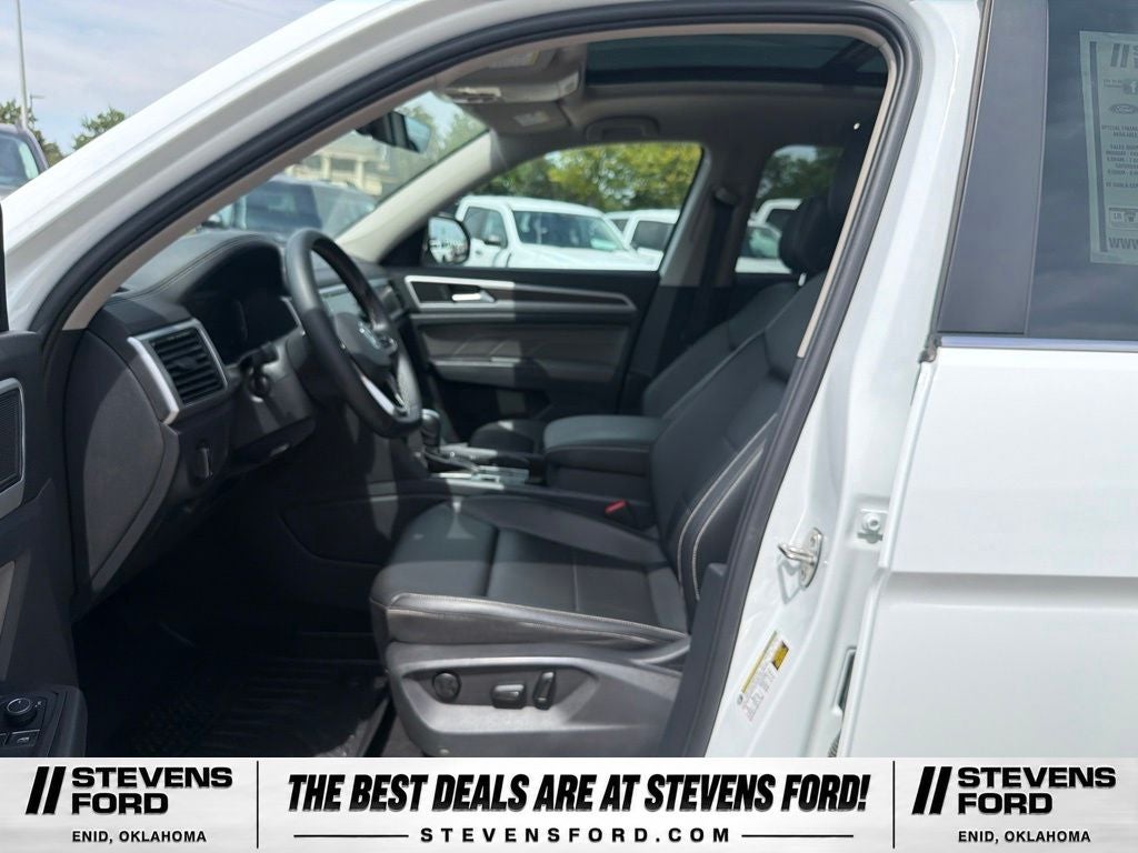 2022 Volkswagen Atlas 3.6L V6 SE w/Technology