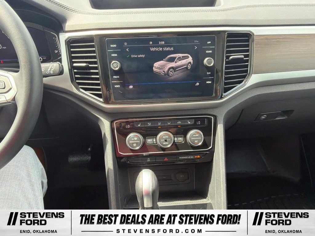2022 Volkswagen Atlas 3.6L V6 SE w/Technology