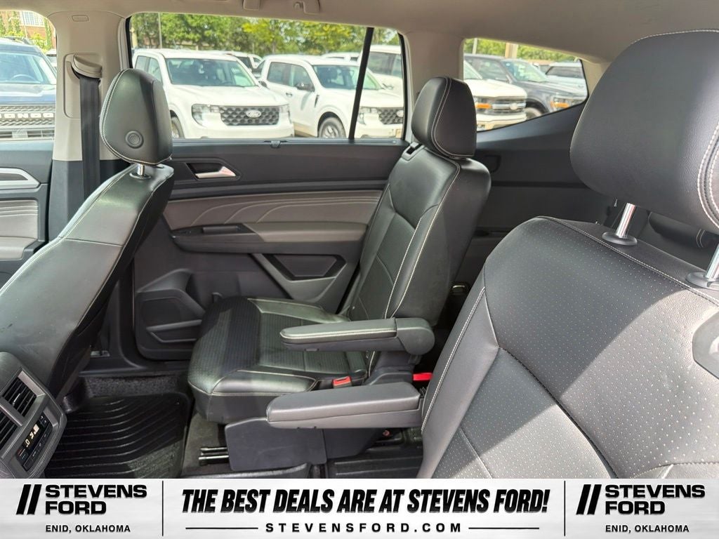 2022 Volkswagen Atlas 3.6L V6 SE w/Technology