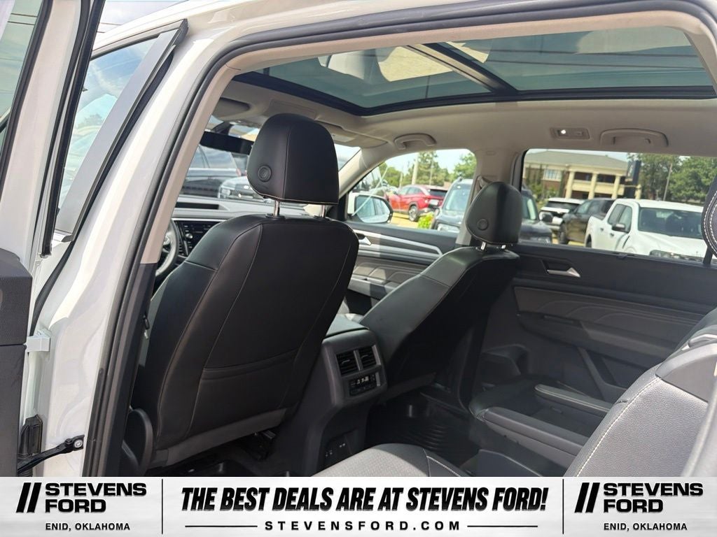2022 Volkswagen Atlas 3.6L V6 SE w/Technology