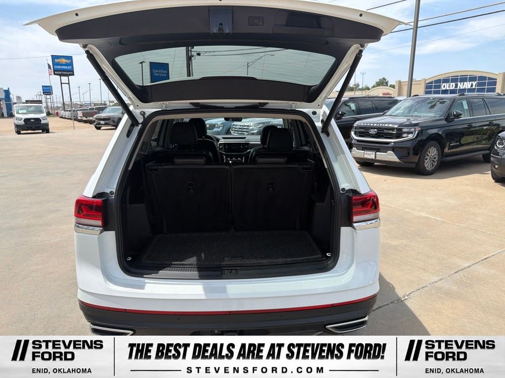 2022 Volkswagen Atlas 3.6L V6 SE w/Technology