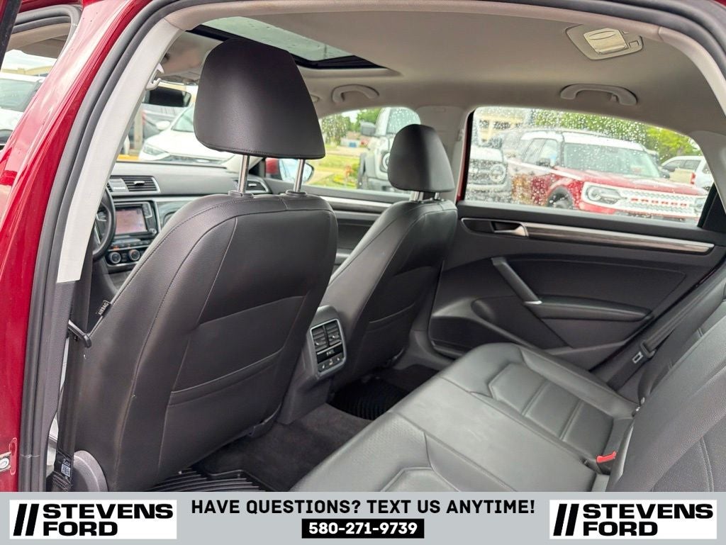 2018 Volkswagen Passat 2.0T SE w/Technology