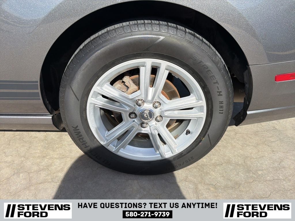 2013 Ford Mustang V6