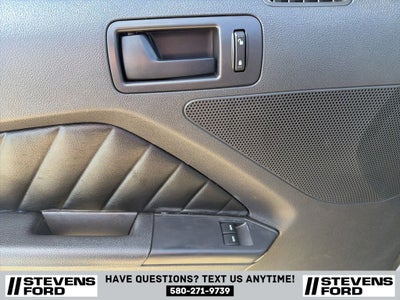 2013 Ford Mustang V6