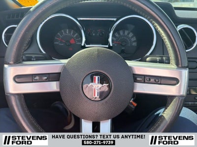 2005 Ford Mustang GT Deluxe