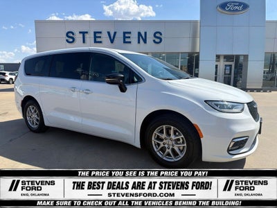 2025 Chrysler Pacifica Select