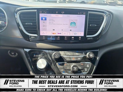 2025 Chrysler Pacifica Select