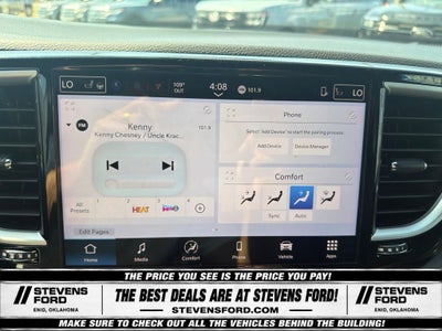 2025 Chrysler Pacifica Select