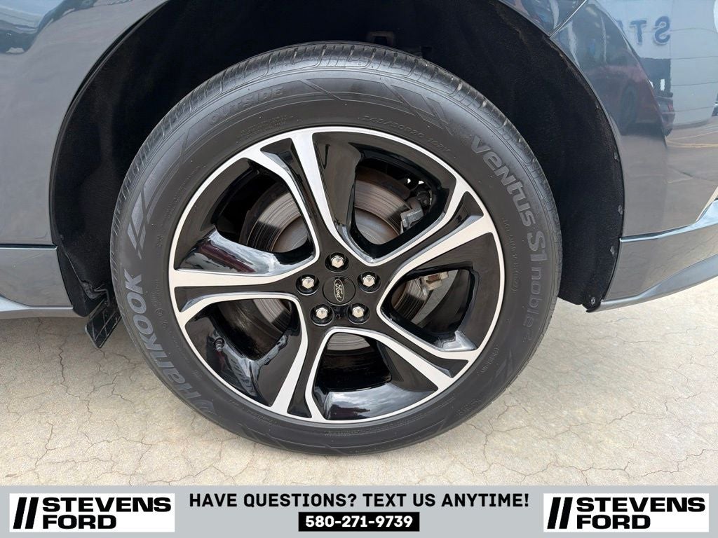 2023 Ford Edge ST