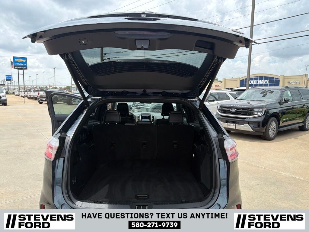 2023 Ford Edge ST