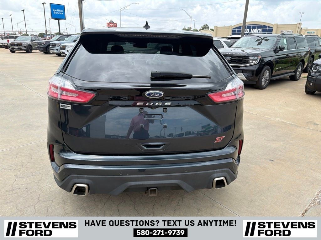 2023 Ford Edge ST