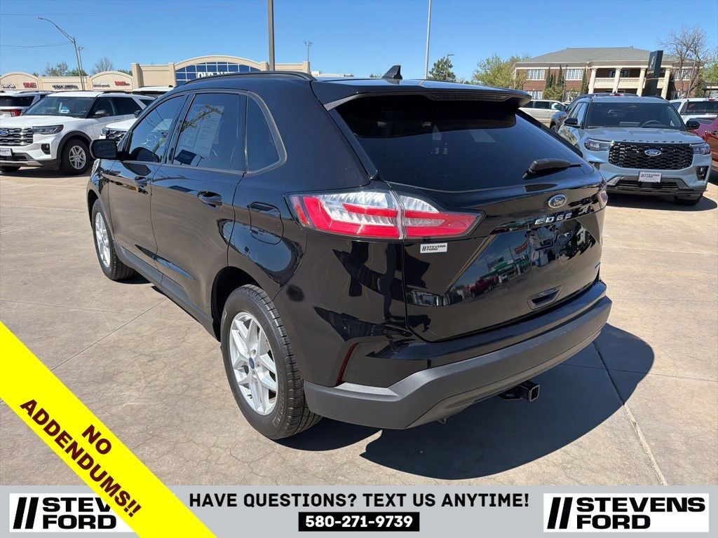2022 Ford Edge SE