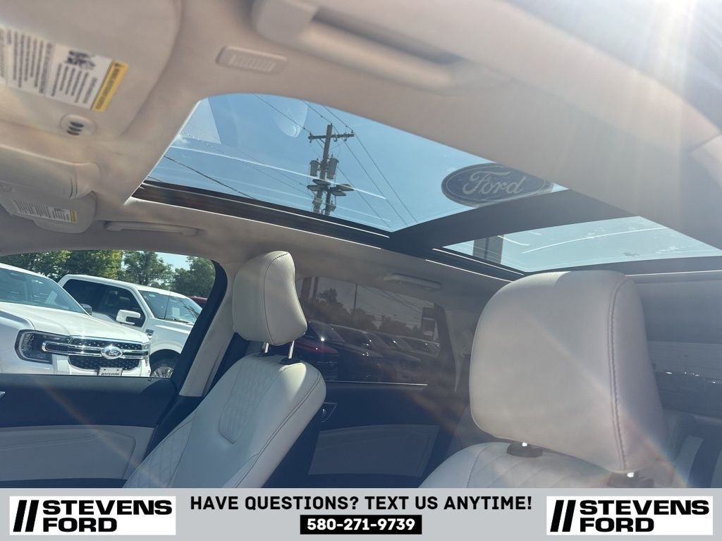 2024 Ford Edge Titanium