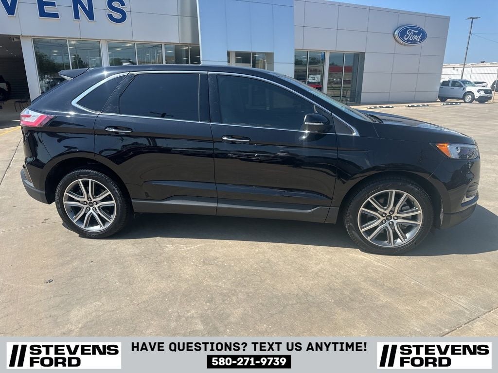 2024 Ford Edge Titanium