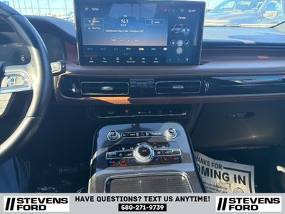 2022 Lincoln Nautilus Reserve