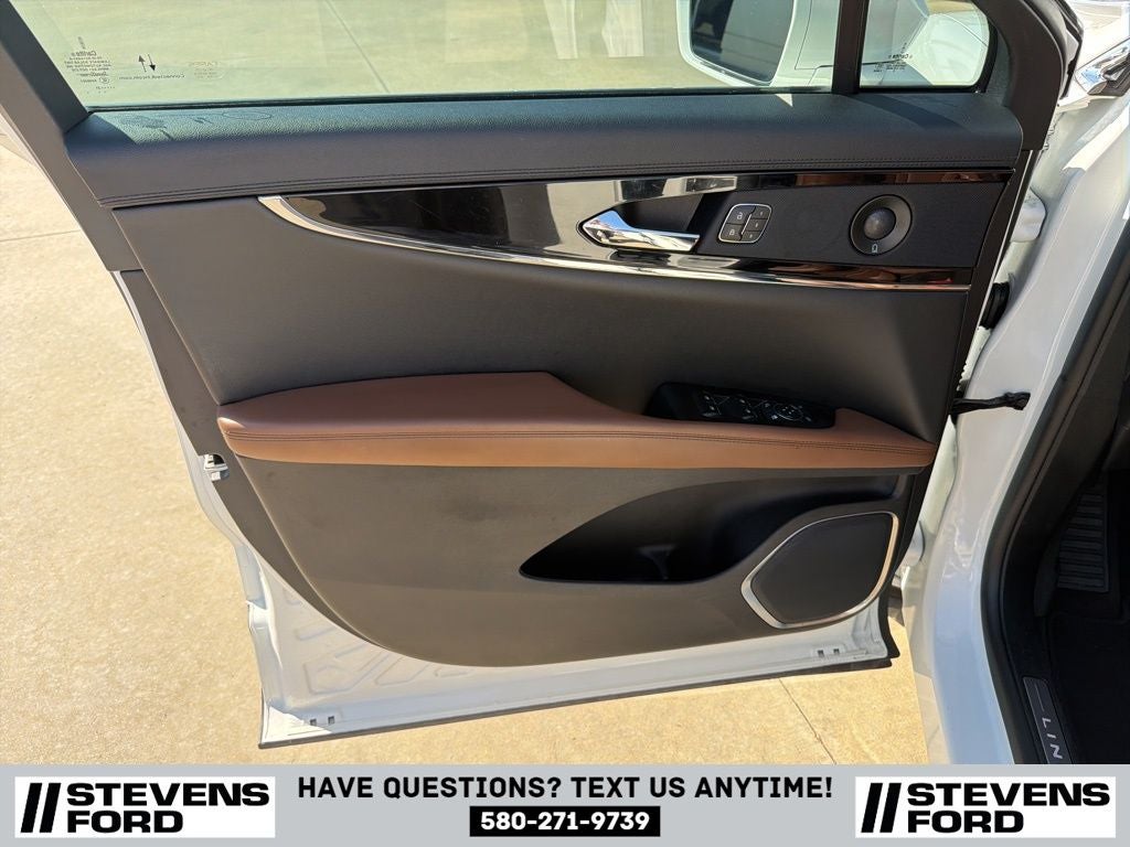 2021 Lincoln Nautilus Reserve