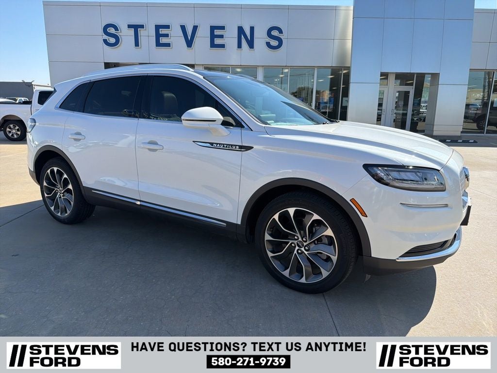 2021 Lincoln Nautilus Reserve