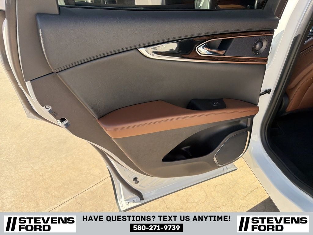 2021 Lincoln Nautilus Reserve