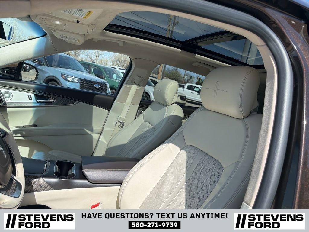 2019 Lincoln Nautilus Black Label