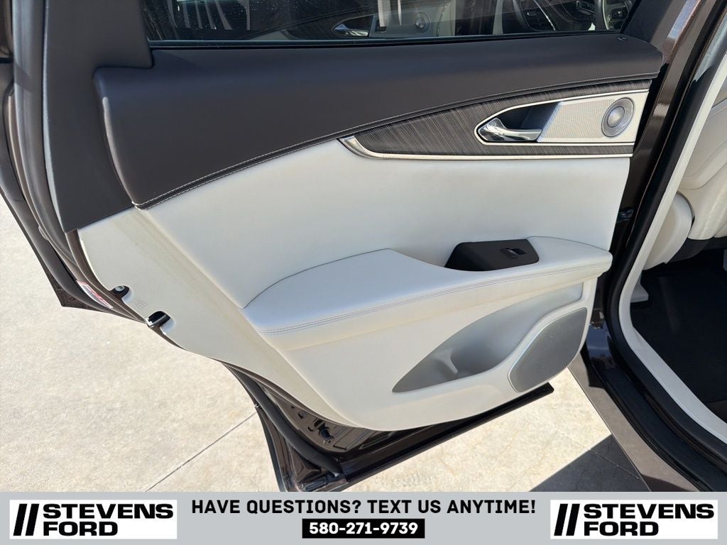 2019 Lincoln Nautilus Black Label