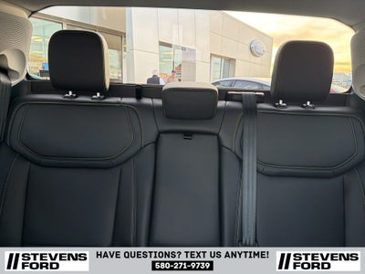 2026 Ford Maverick Lobo Standard