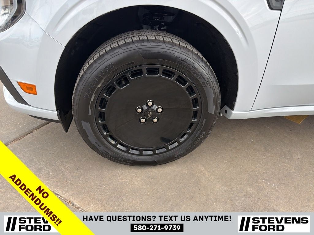 2026 Ford Maverick Lobo Standard