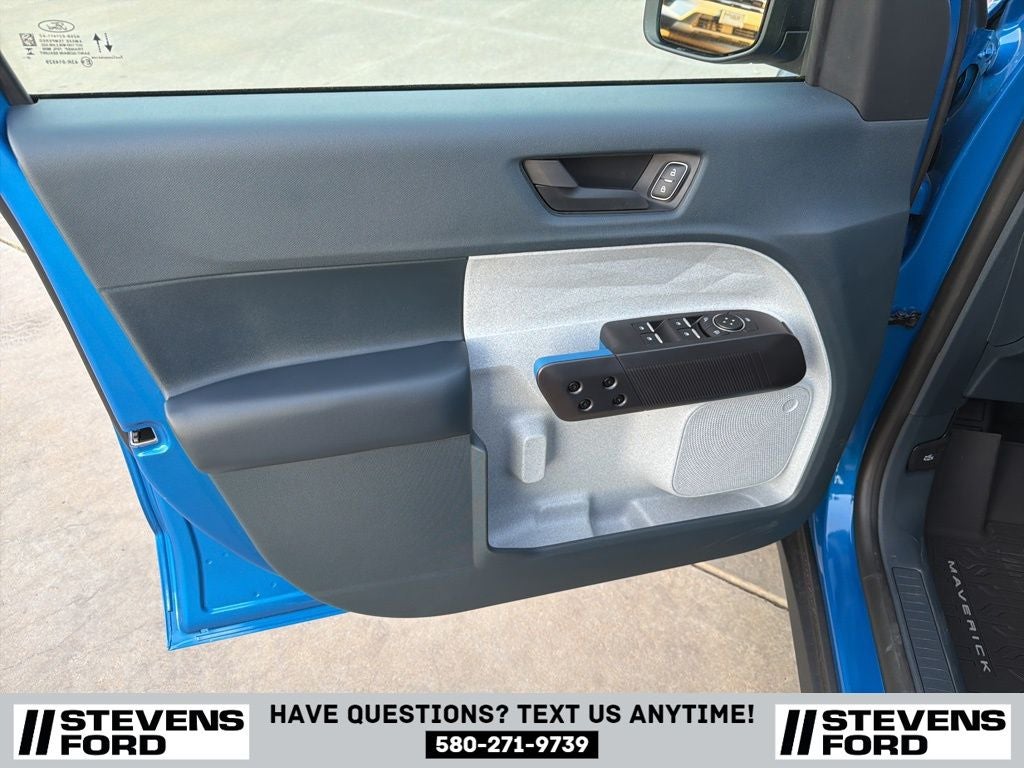 2025 Ford Maverick XLT