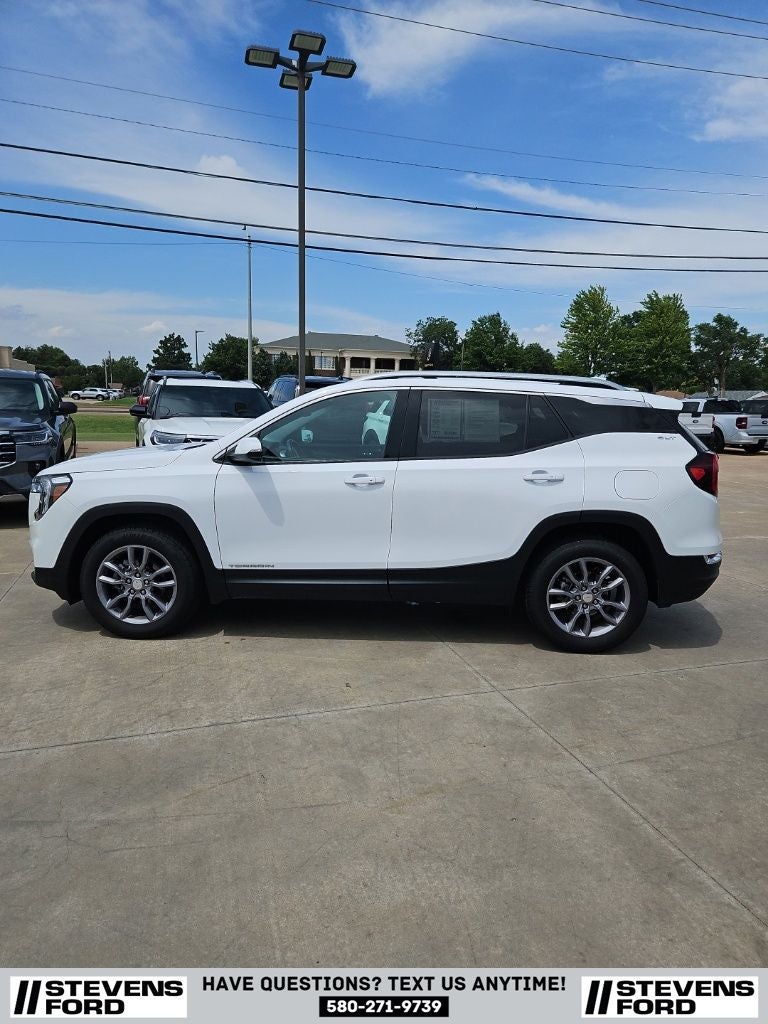 2024 GMC Terrain SLT